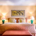 Hotel Royal Plaza