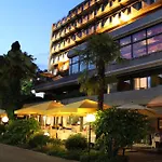 Royal Plaza 5*