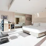 Royal Plaza 5*