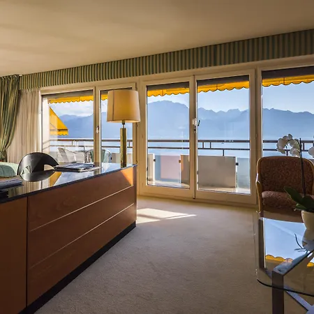 Royal Plaza Ξενοδοχείο 5*