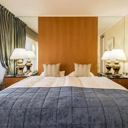 Hotel Royal Plaza