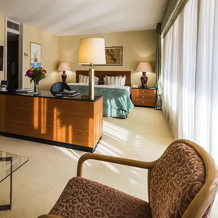 Hotel Royal Plaza