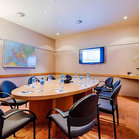 ホテル Royal Plaza 5*