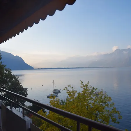 Royal Plaza ホテル